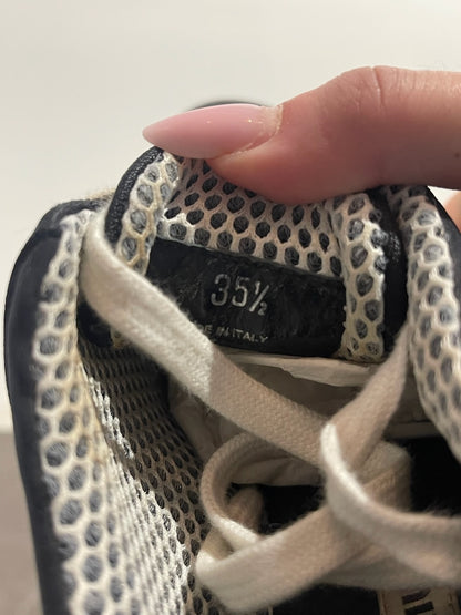 Baskets Miu Miu noires T.35,5