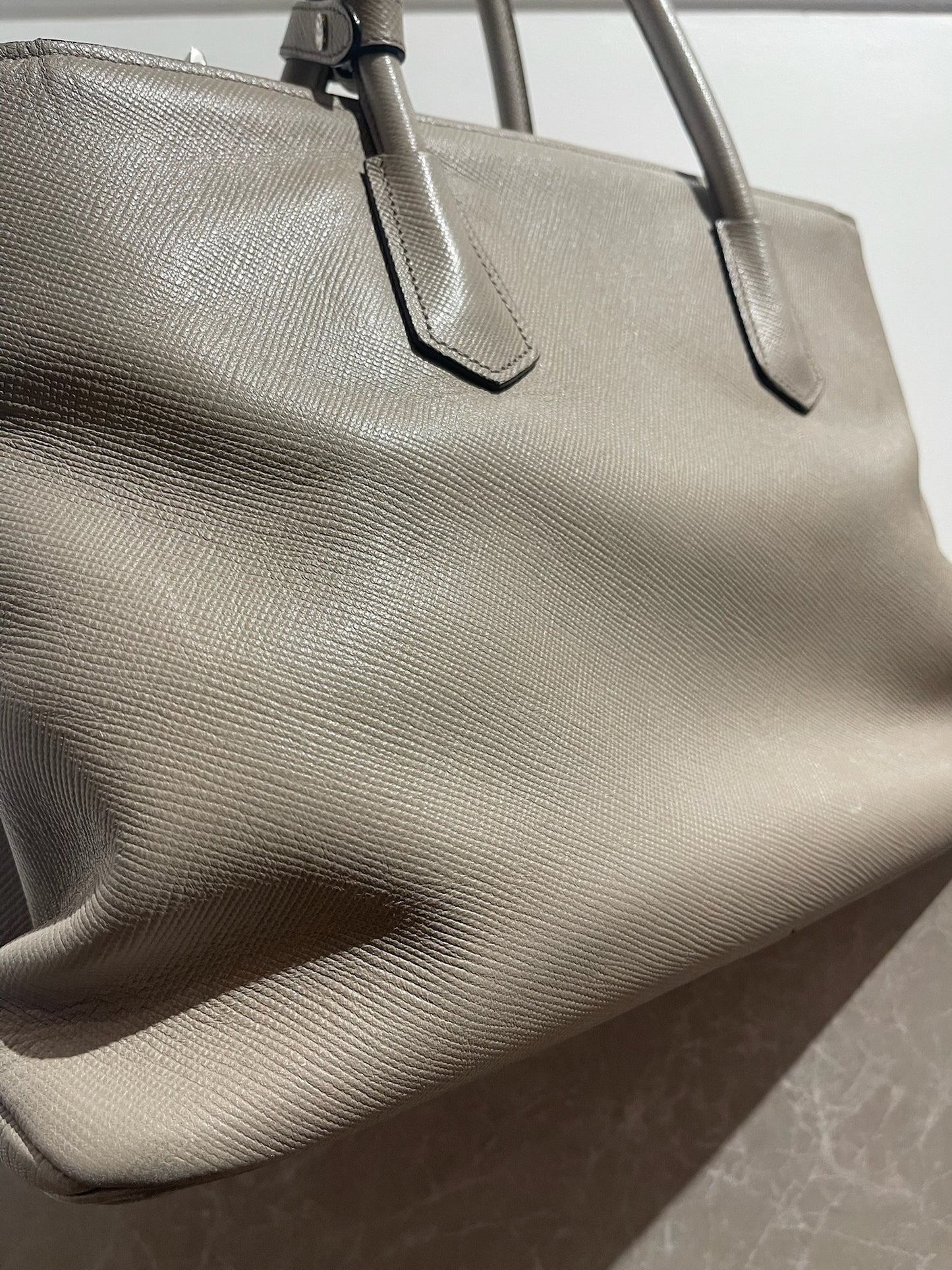 Sac Prada Turnlock Twin beige