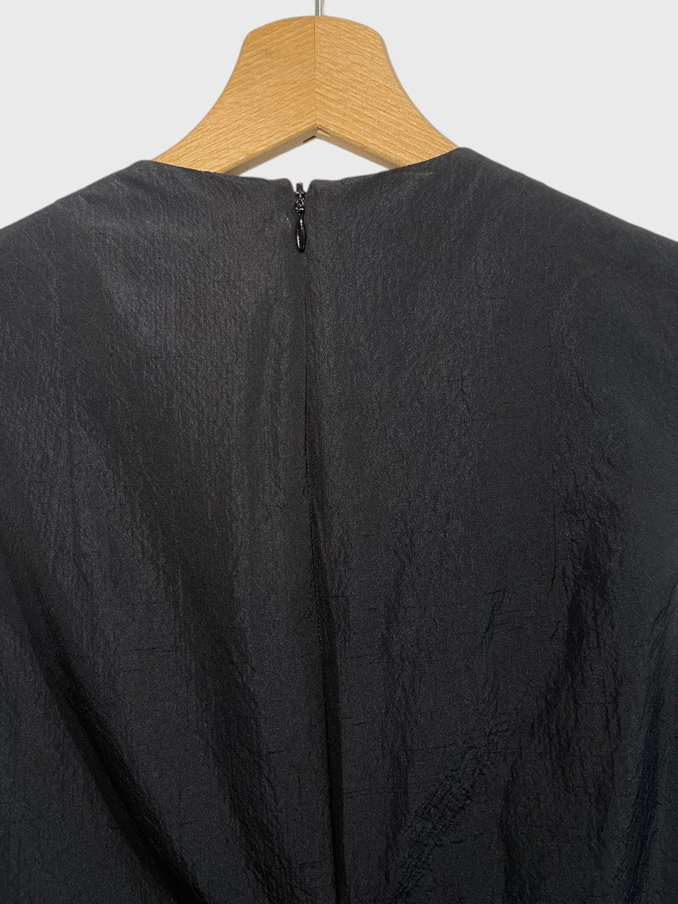 Robe Carven noire T.36