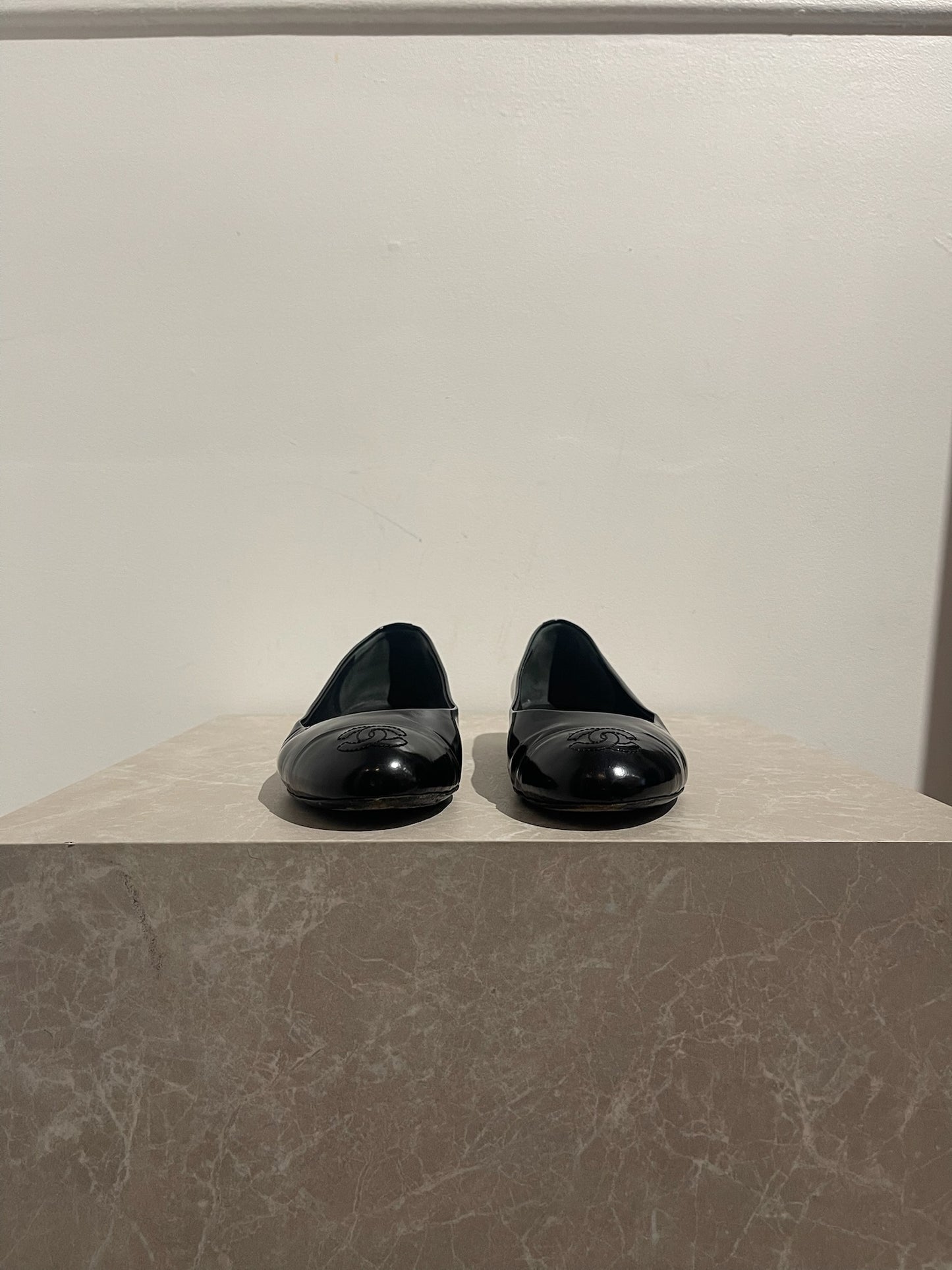 Ballerines Chanel noires T.38