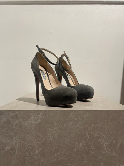Escarpins Prada gris T.38