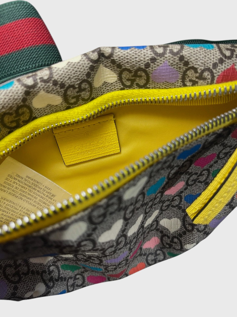 Sac ceinture Gucci coeurs