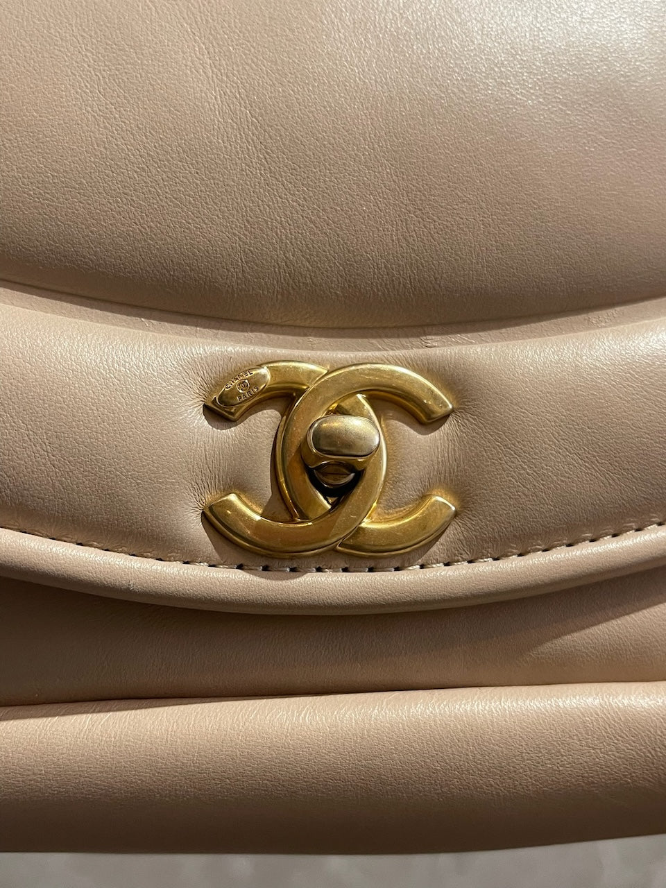 Sac Chanel Diana beige