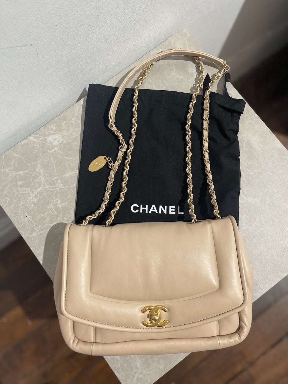 Sac Chanel Diana beige