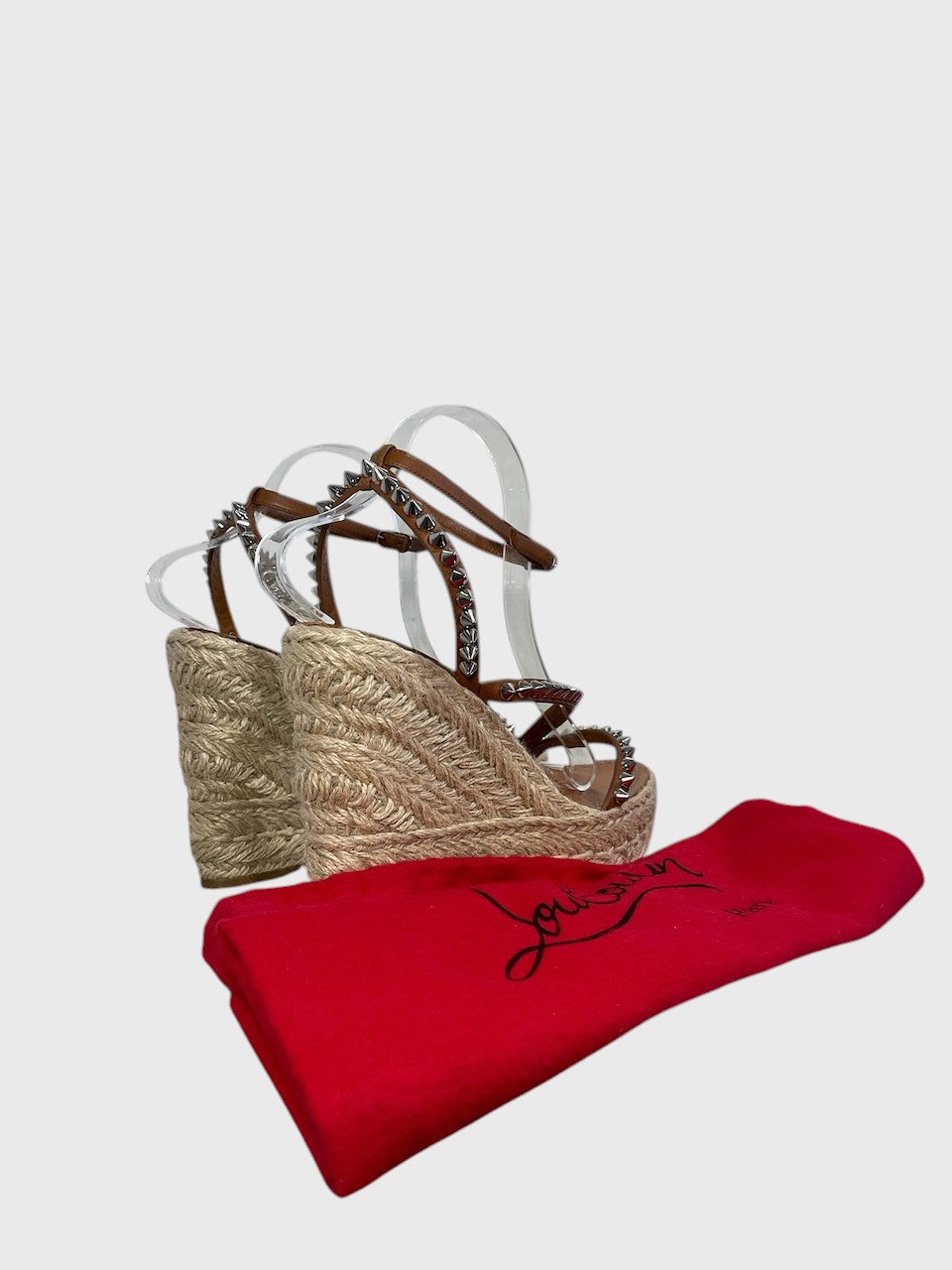 Sandales Christian Louboutin camel T.40