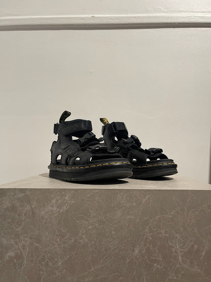Sandales Suicoke Boak x Dr.Martens T.38