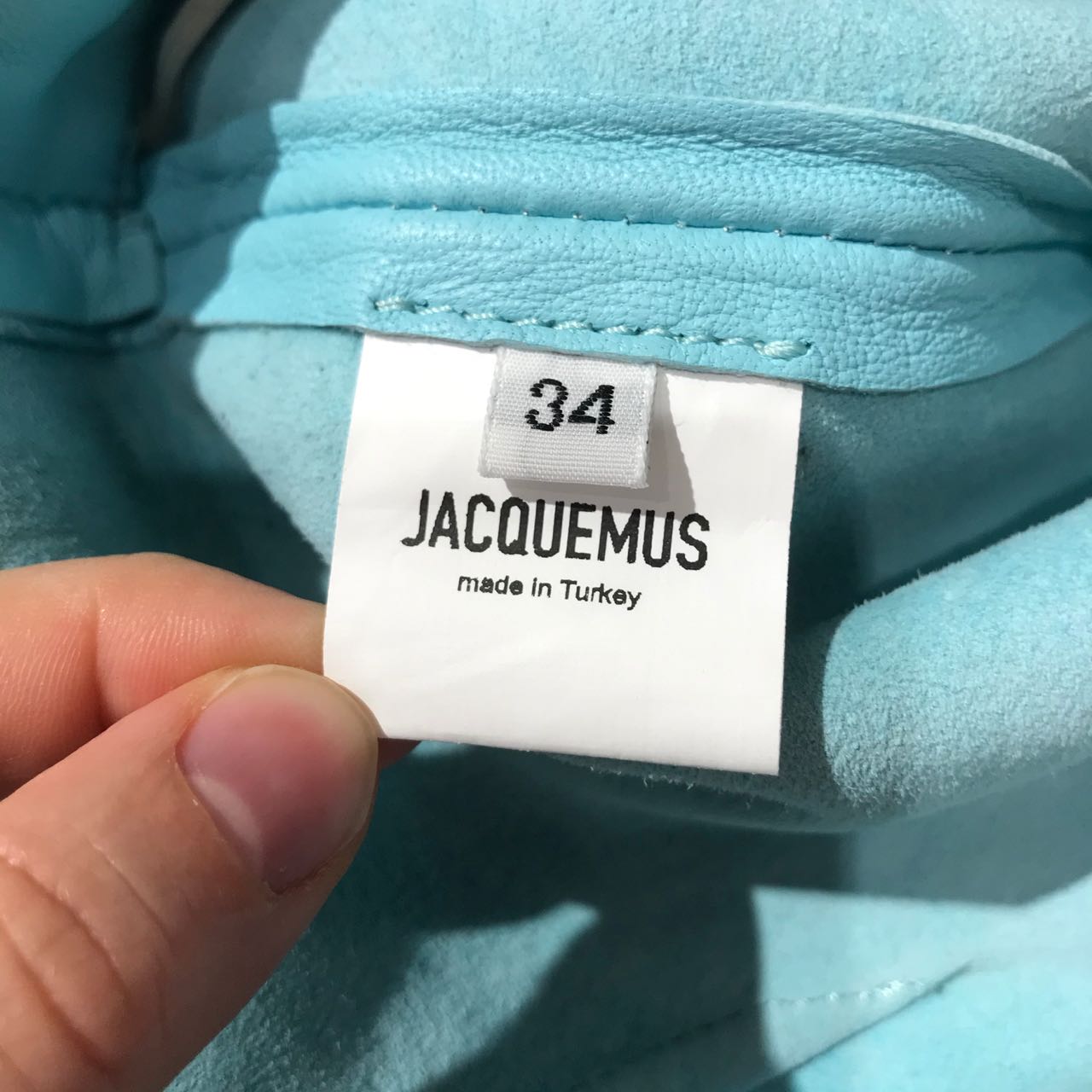 Short Jacquemus cuir T.34