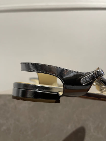 Sandales Chanel argent T.40,5