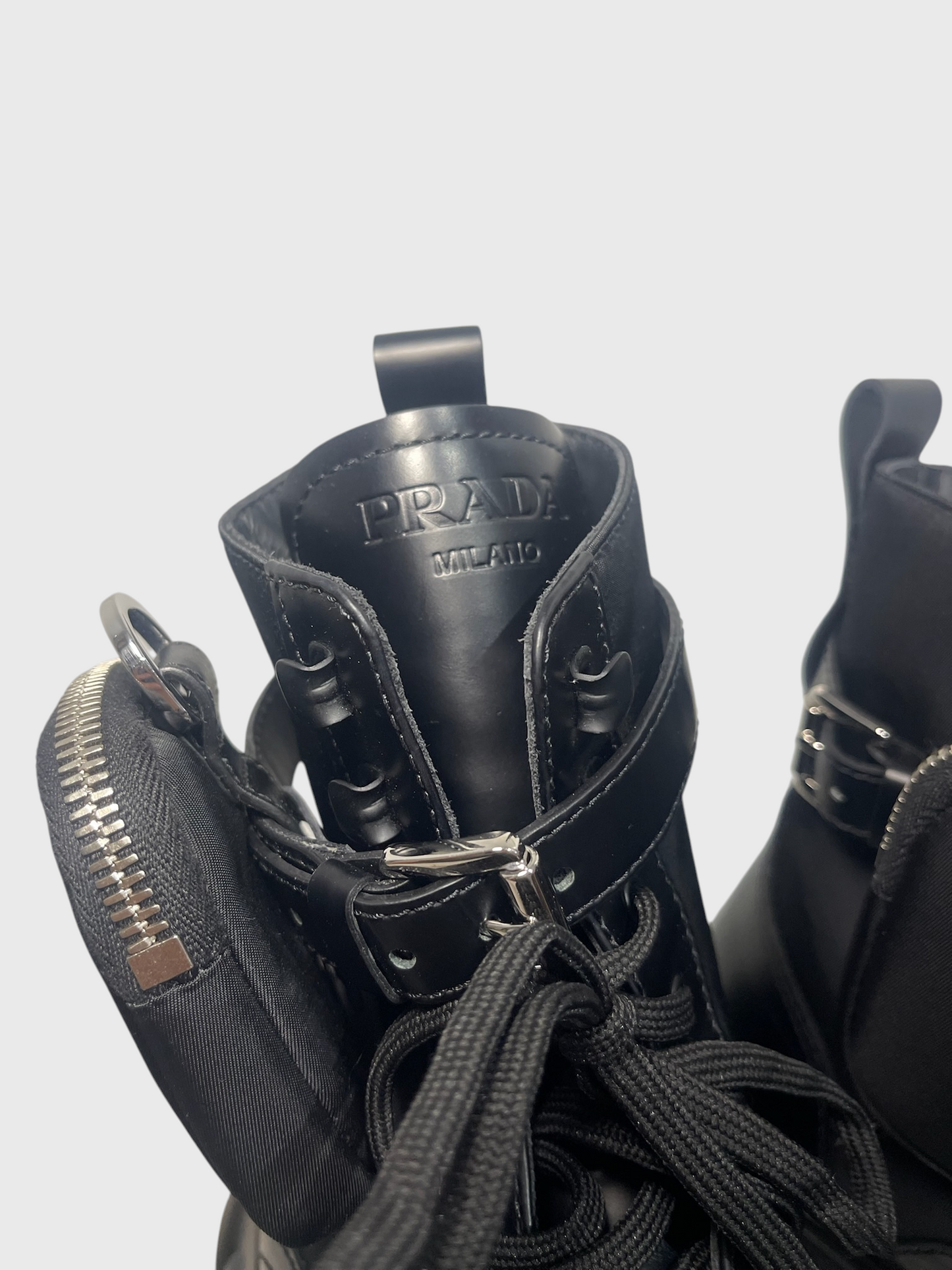 Bottines Prada Monolith noires T.40