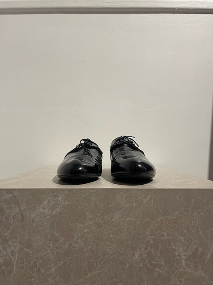 Derbies Prada noires T.40
