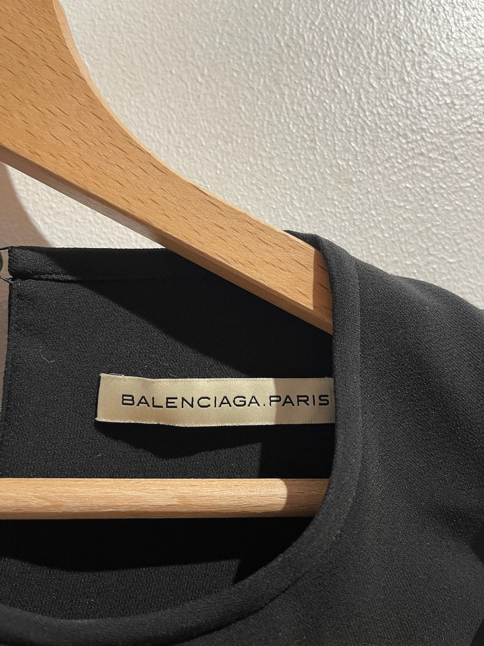 Top Balenciaga noir T.40