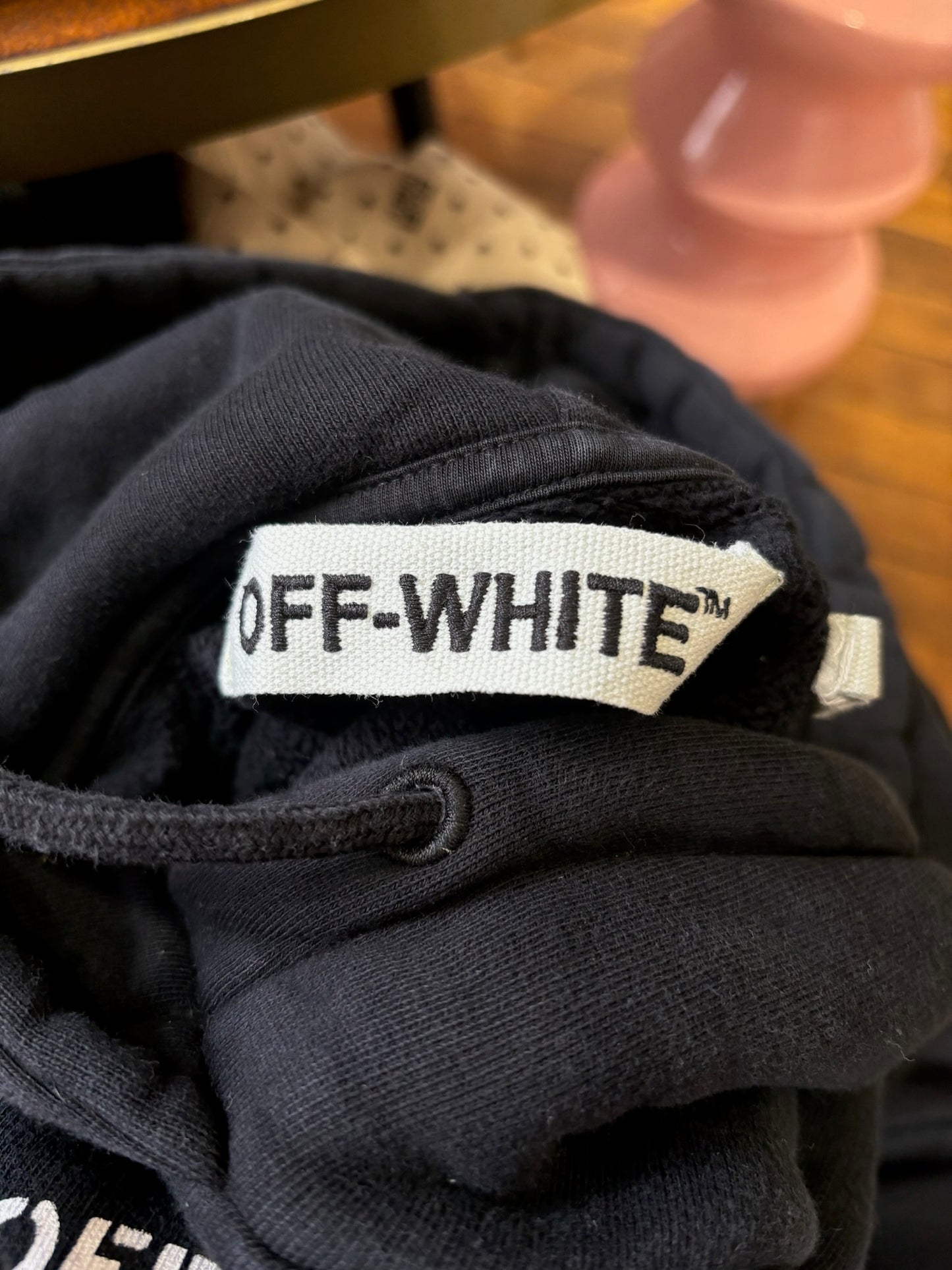 Sweat Off-White noir T.S