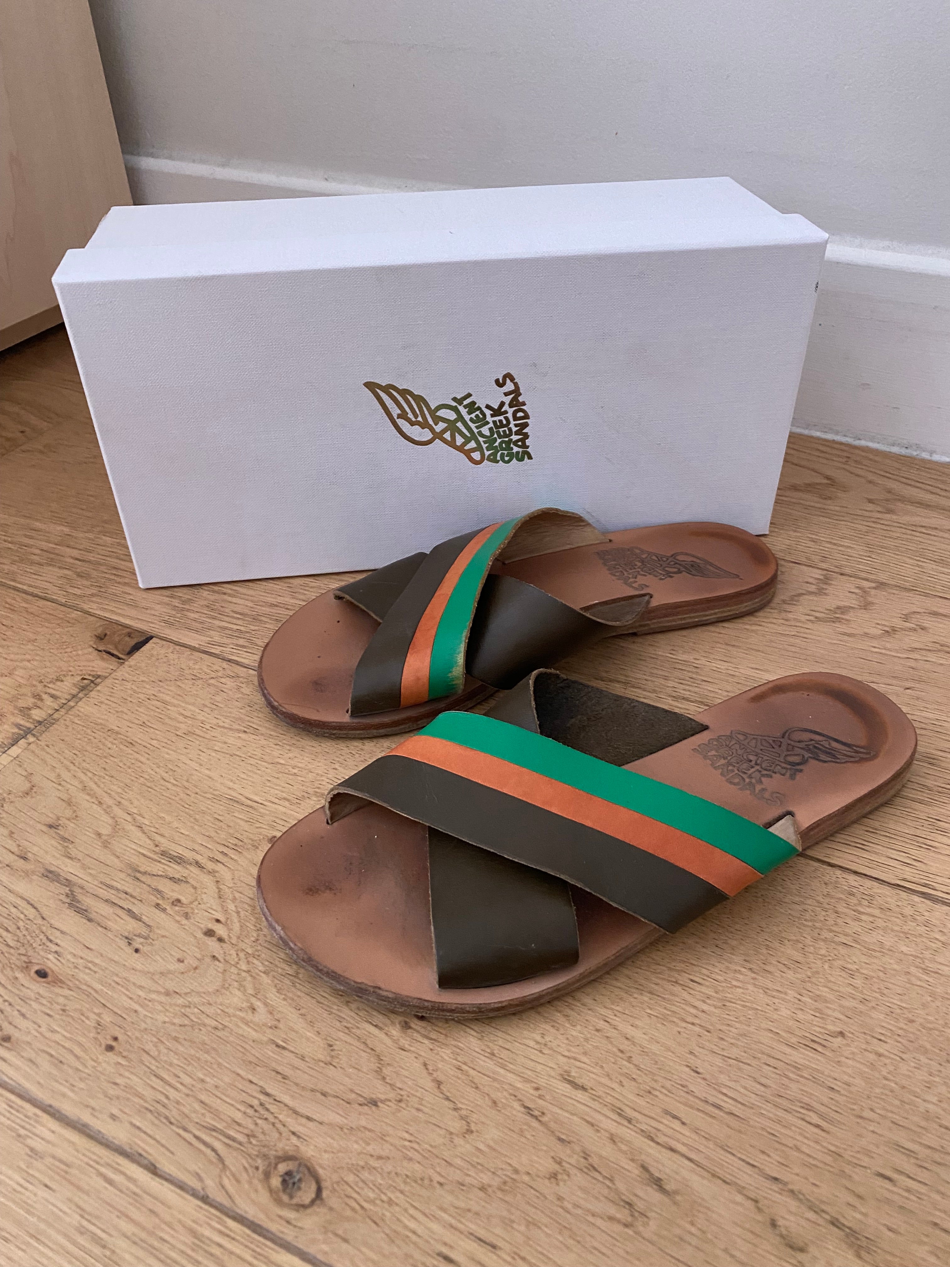 Sandales Ancient Greek Sandals kaki T.35 Closet2Closet.Paris