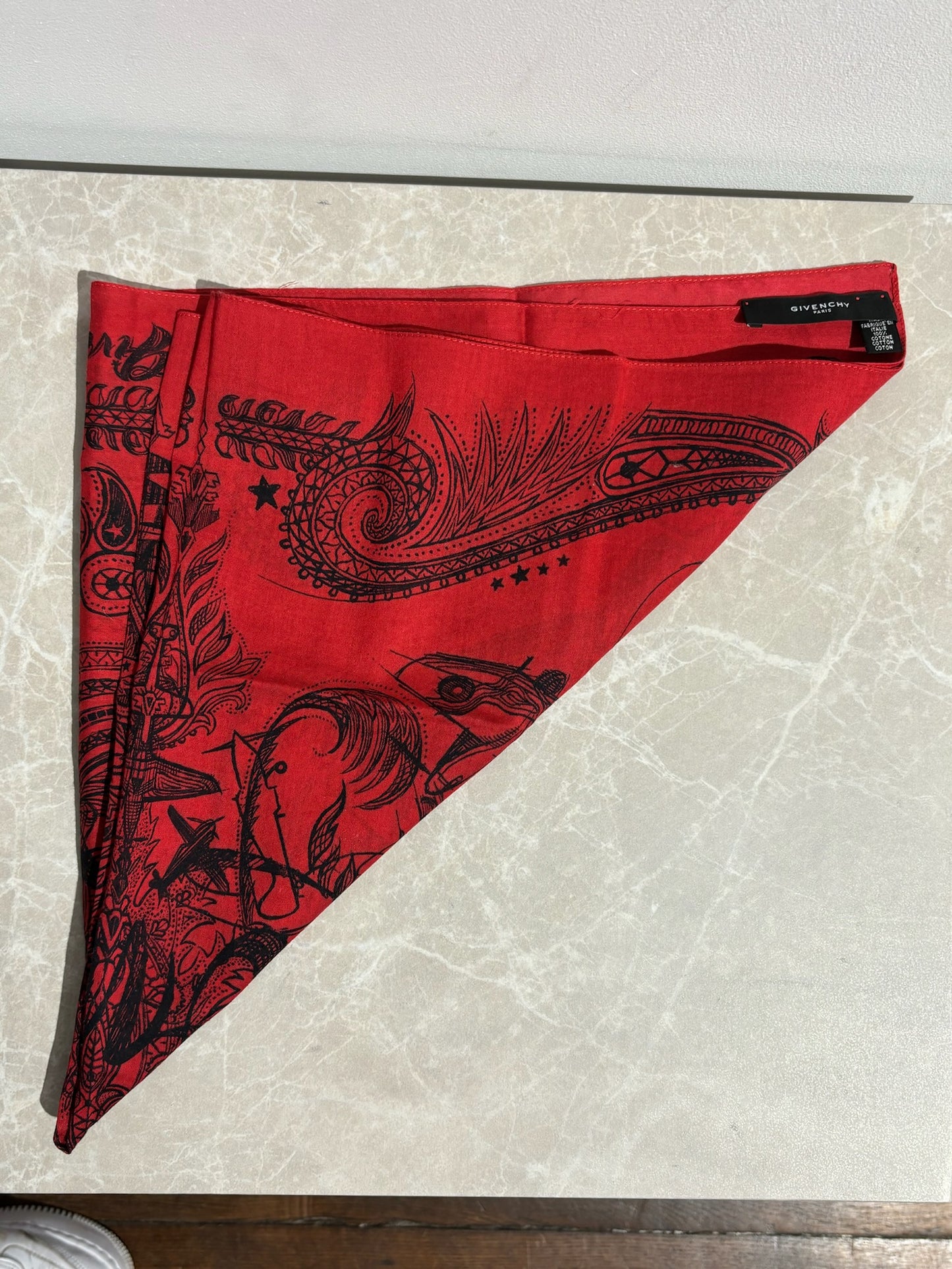 Foulard Givenchy rouge