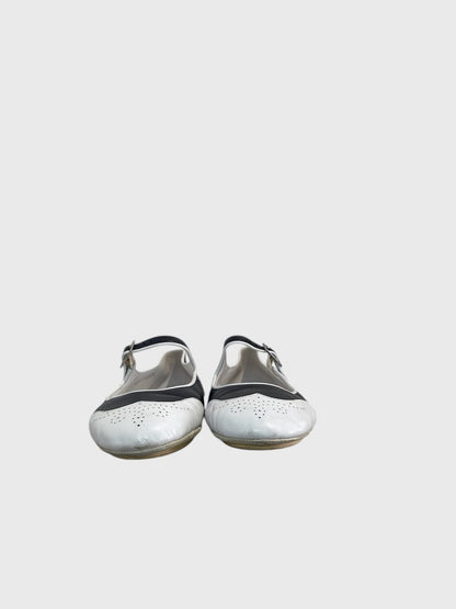 Ballerines Chanel Mary Jane T.39