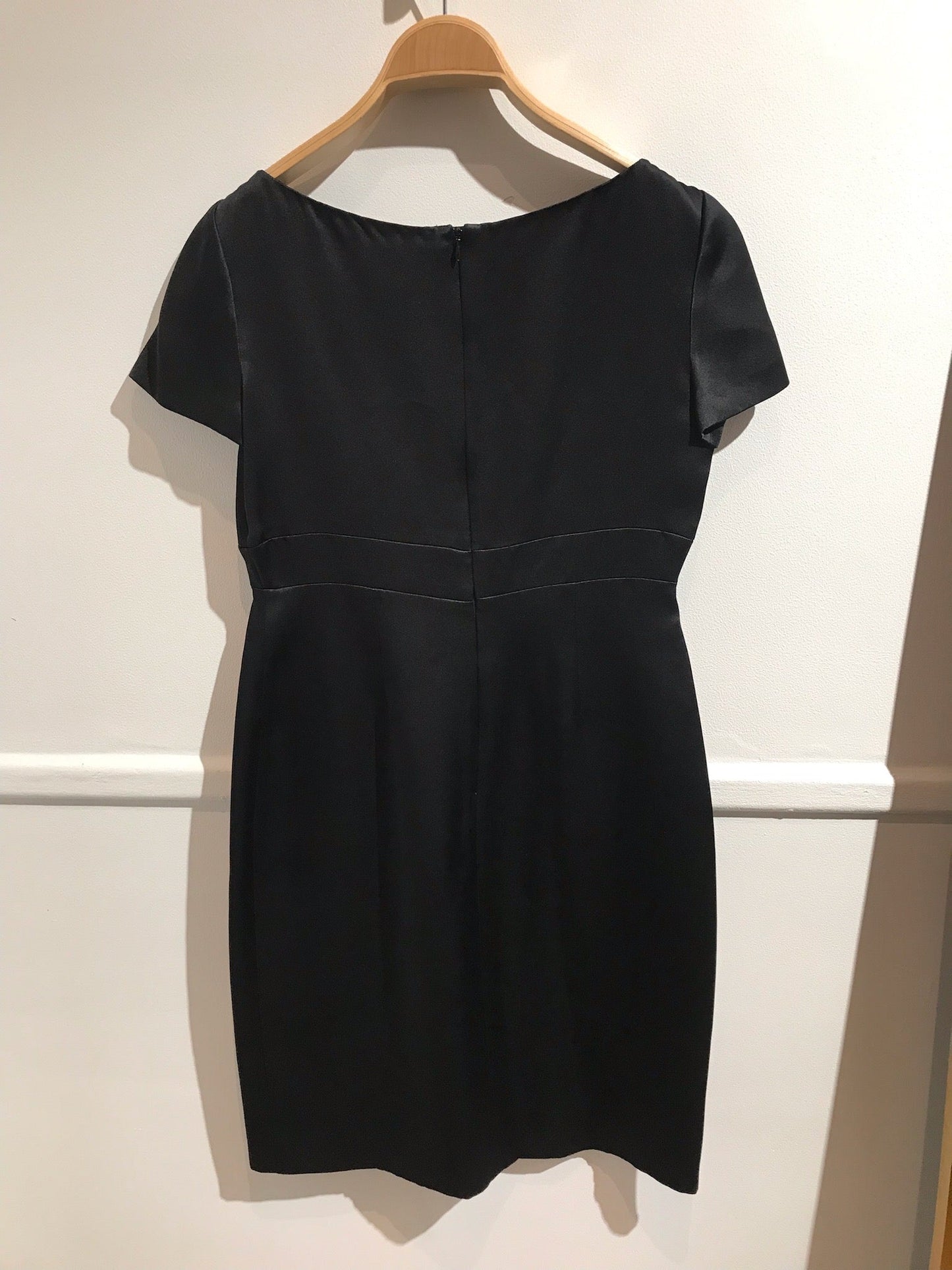 Robe Prada noire T.40