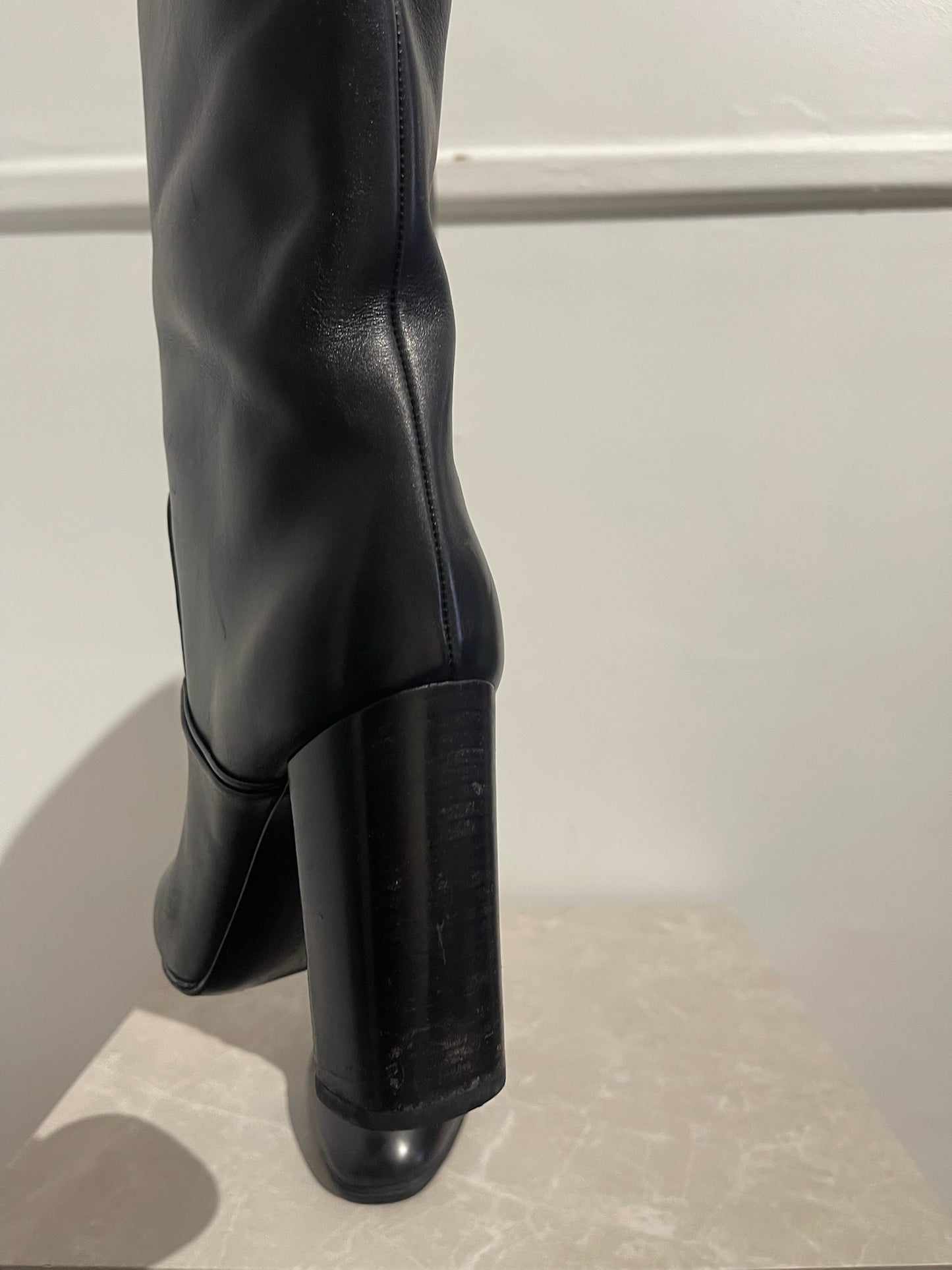 Bottes Bottega Veneta noires T.37