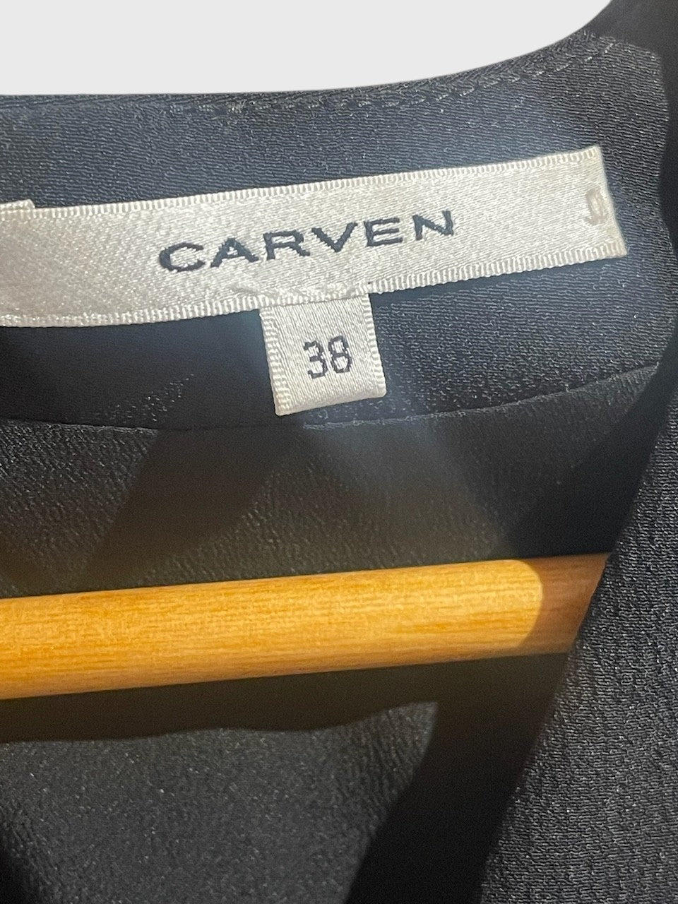Robe Carven noire T.38