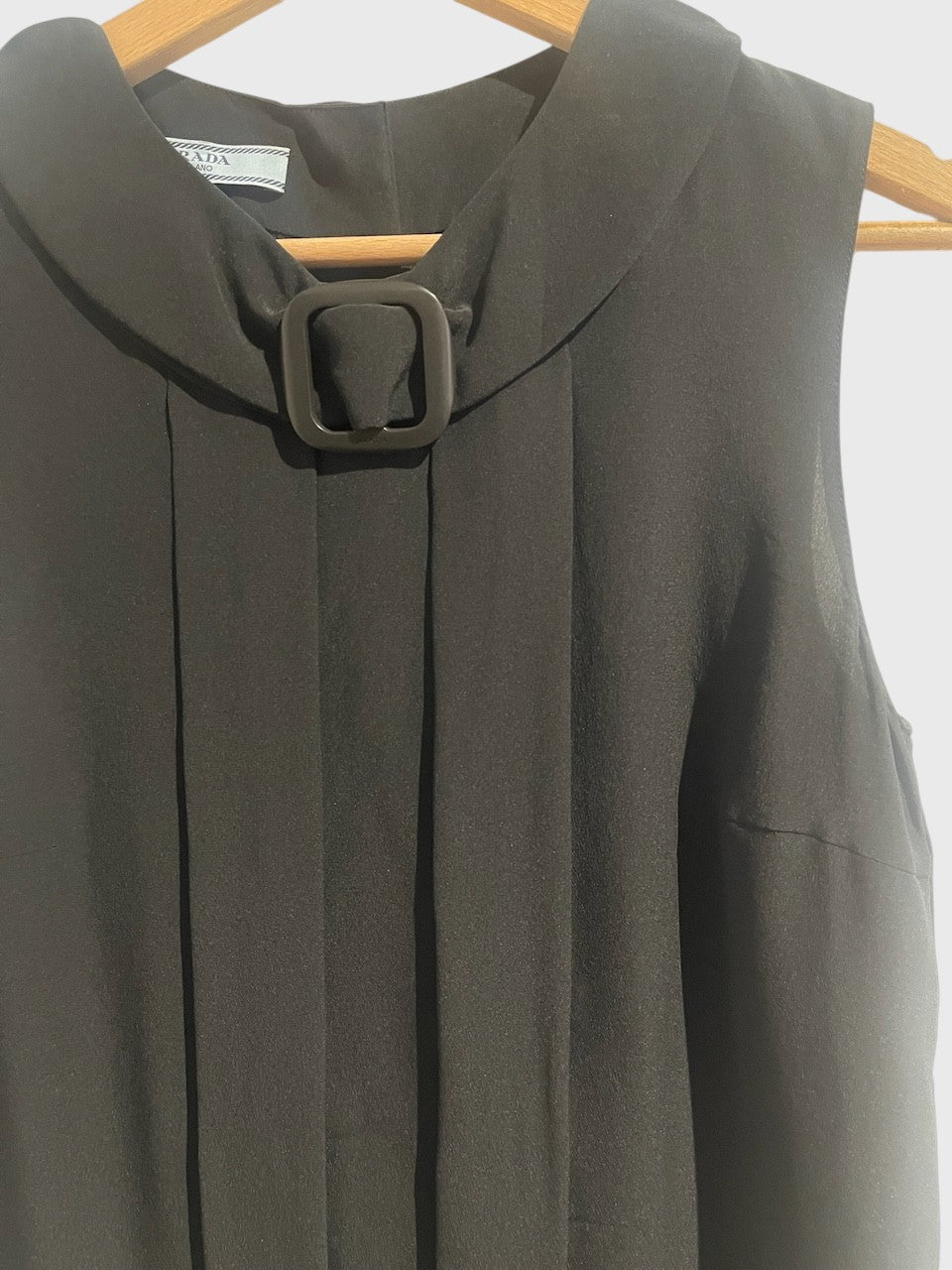 Top Prada noir T.36