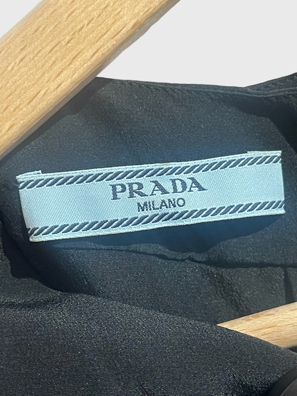 Top Prada noir T.36