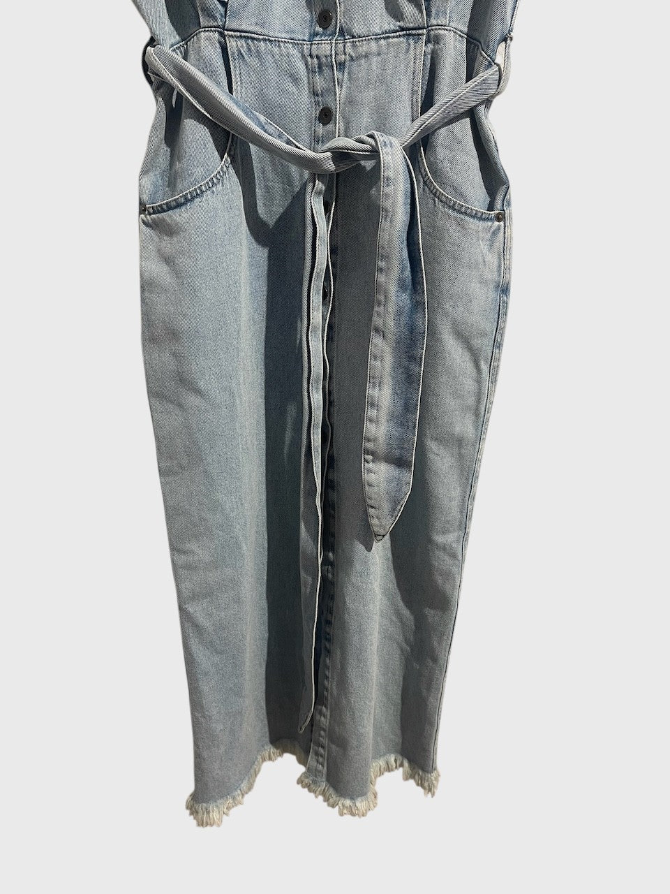 Robe Nanushka en jeans T.S