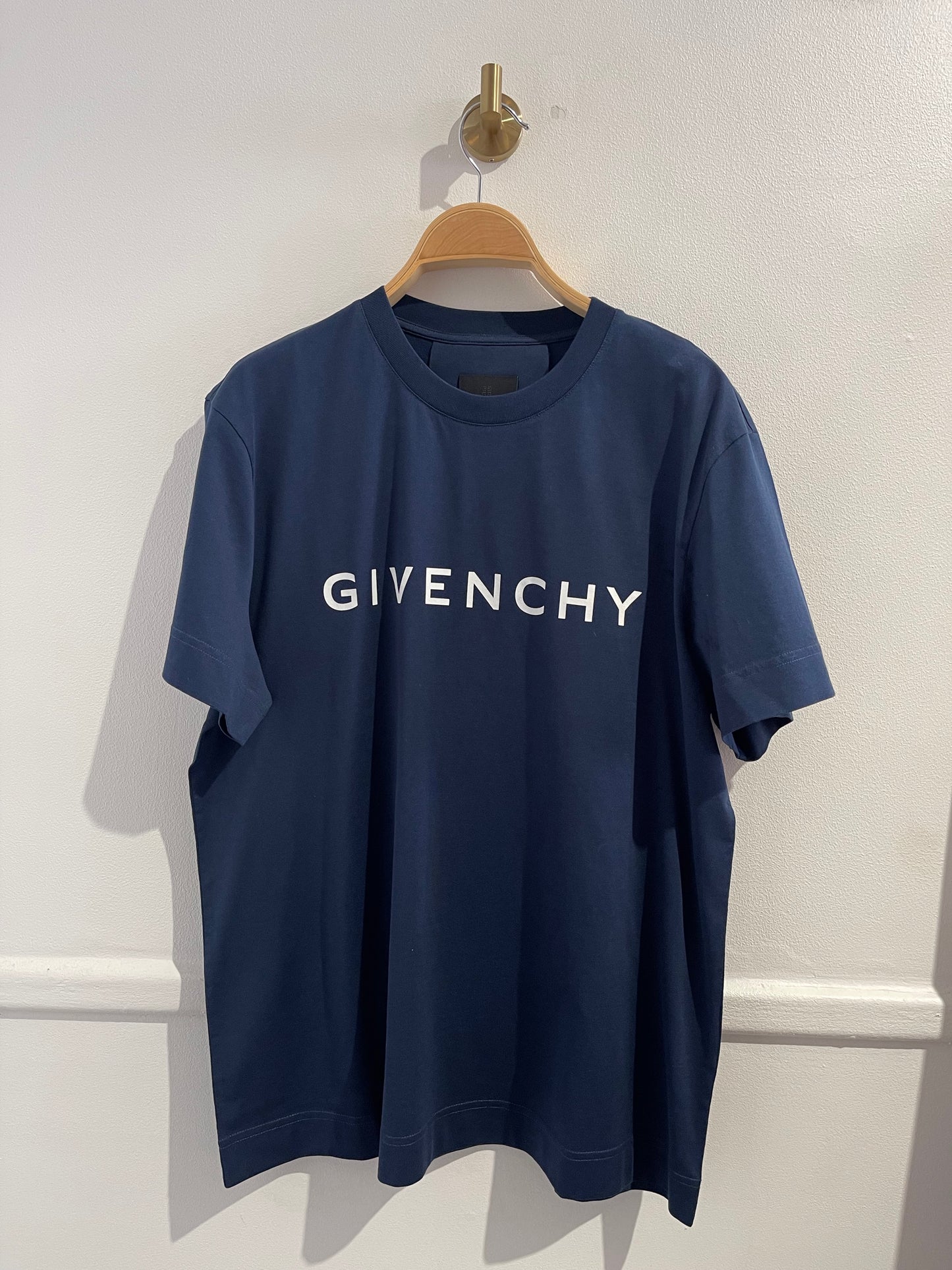 T-shirt Givenchy T.S NEUF