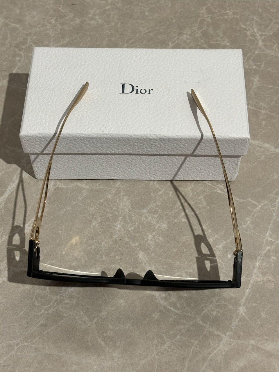 Lunettes de soleil Dior 30 Montaigne