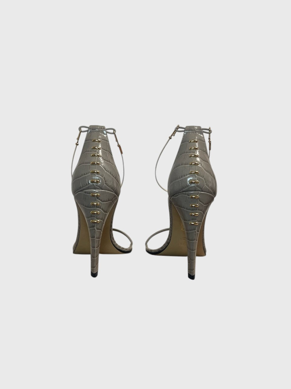 Sandales Fendi grises T.40
