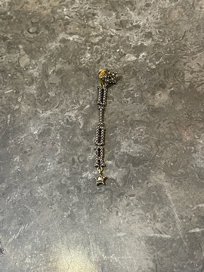 Boucle d'oreille Dior Revolution