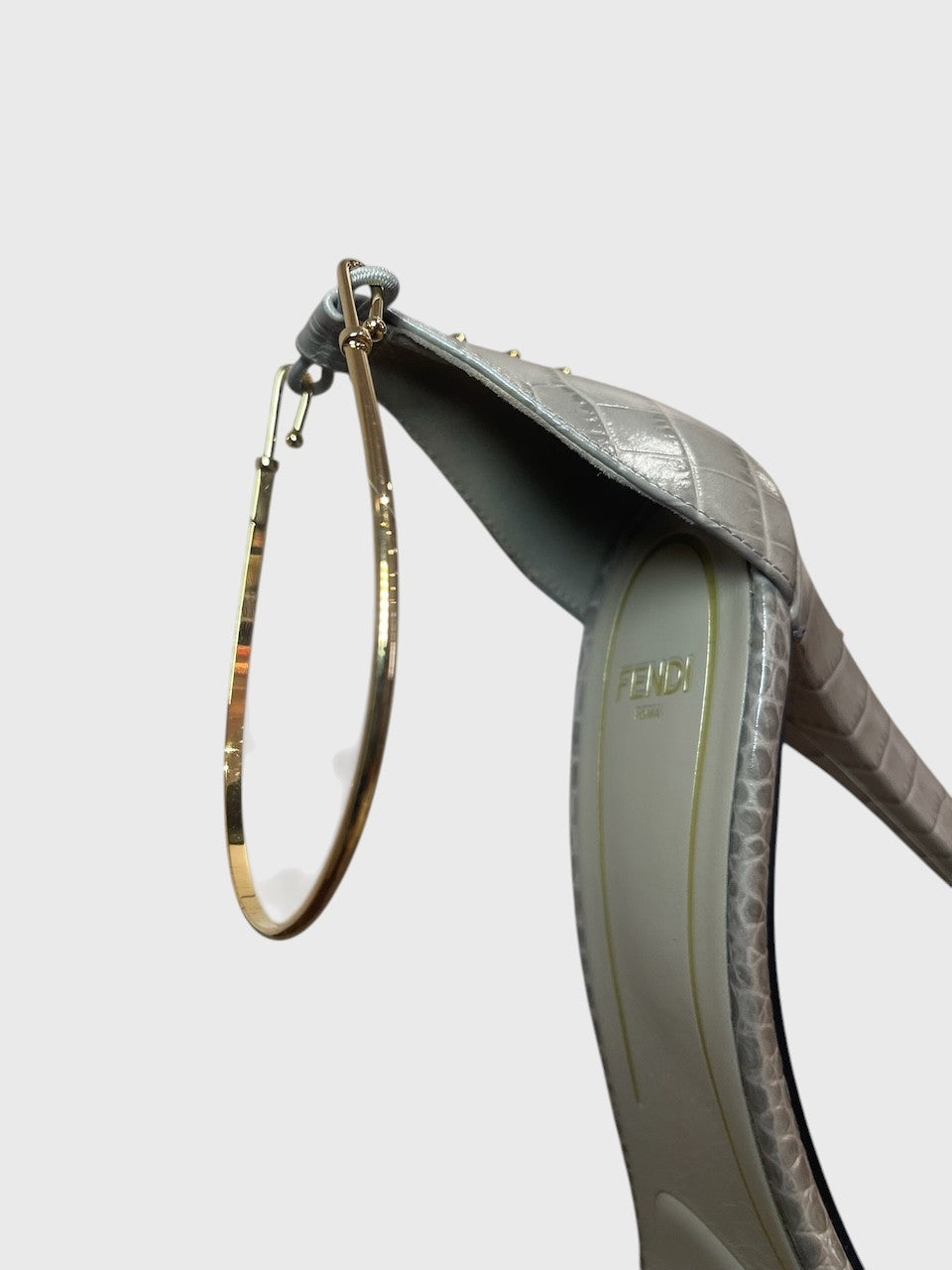 Sandales Fendi grises T.40