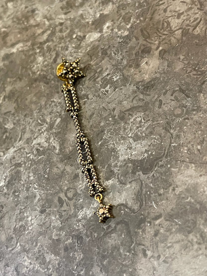 Boucle d'oreille Dior Revolution