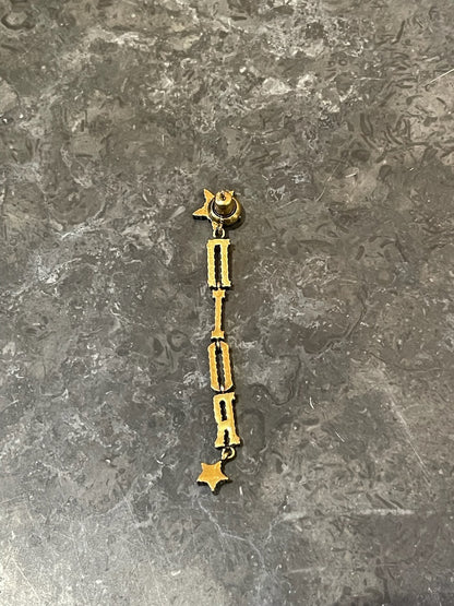 Boucle d'oreille Dior Revolution