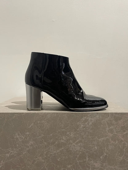 Bottines Chanel noires T.37,5