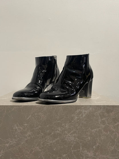 Bottines Chanel noires T.37,5