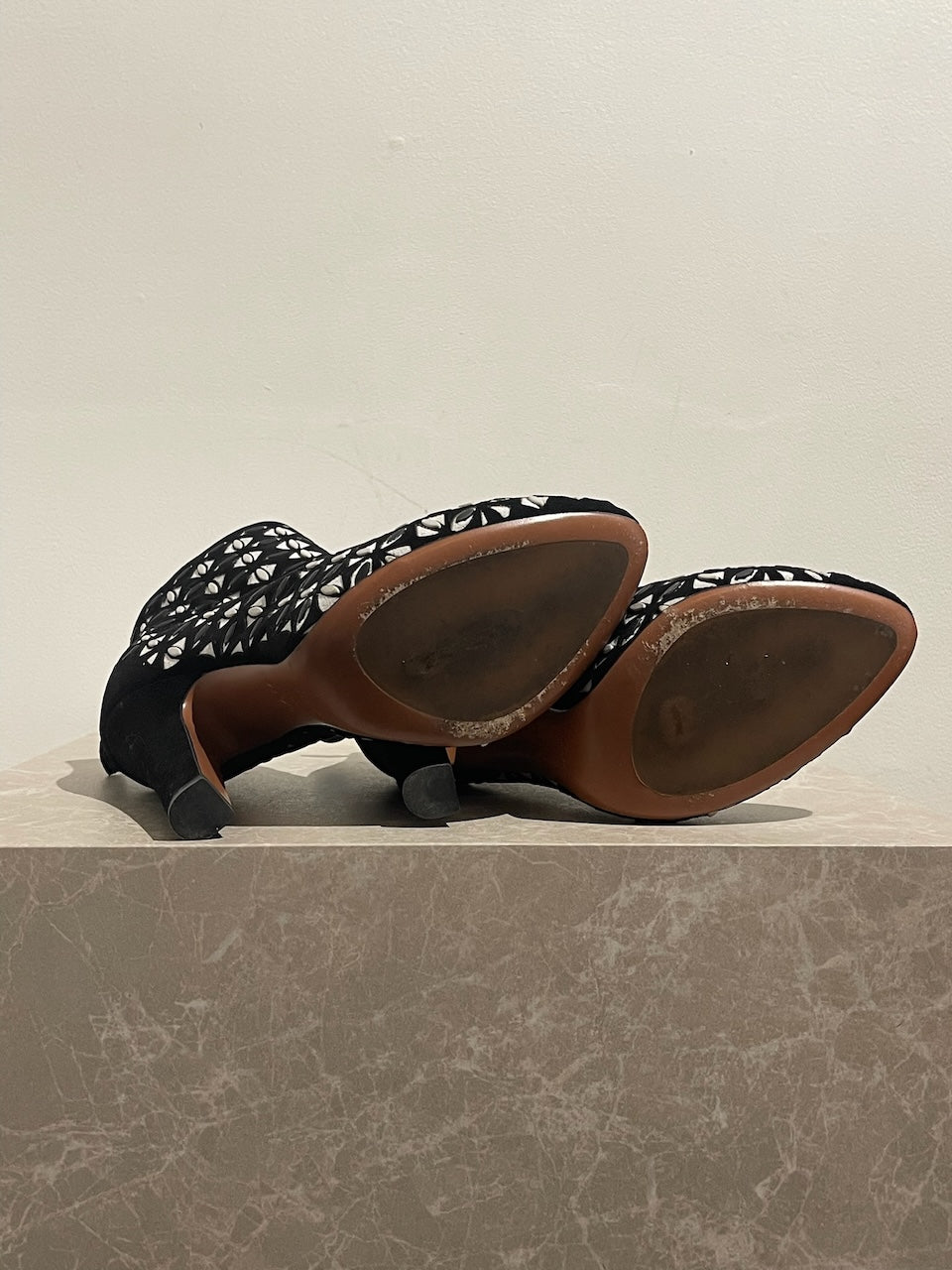 Bottines Alaia noires T.39