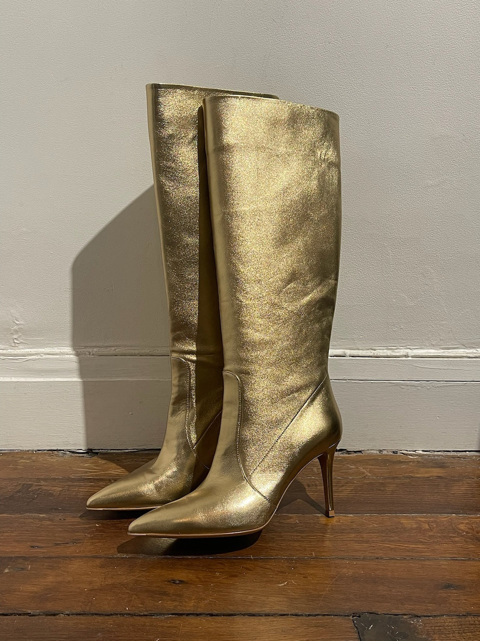 Bottes Gianvito Rossi dorées T.39