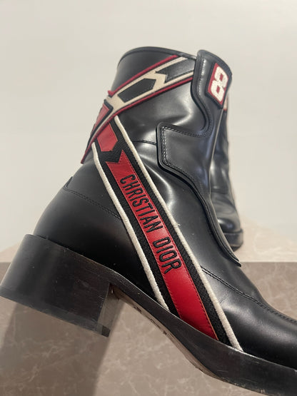 Bottes Dior Diorally T.37