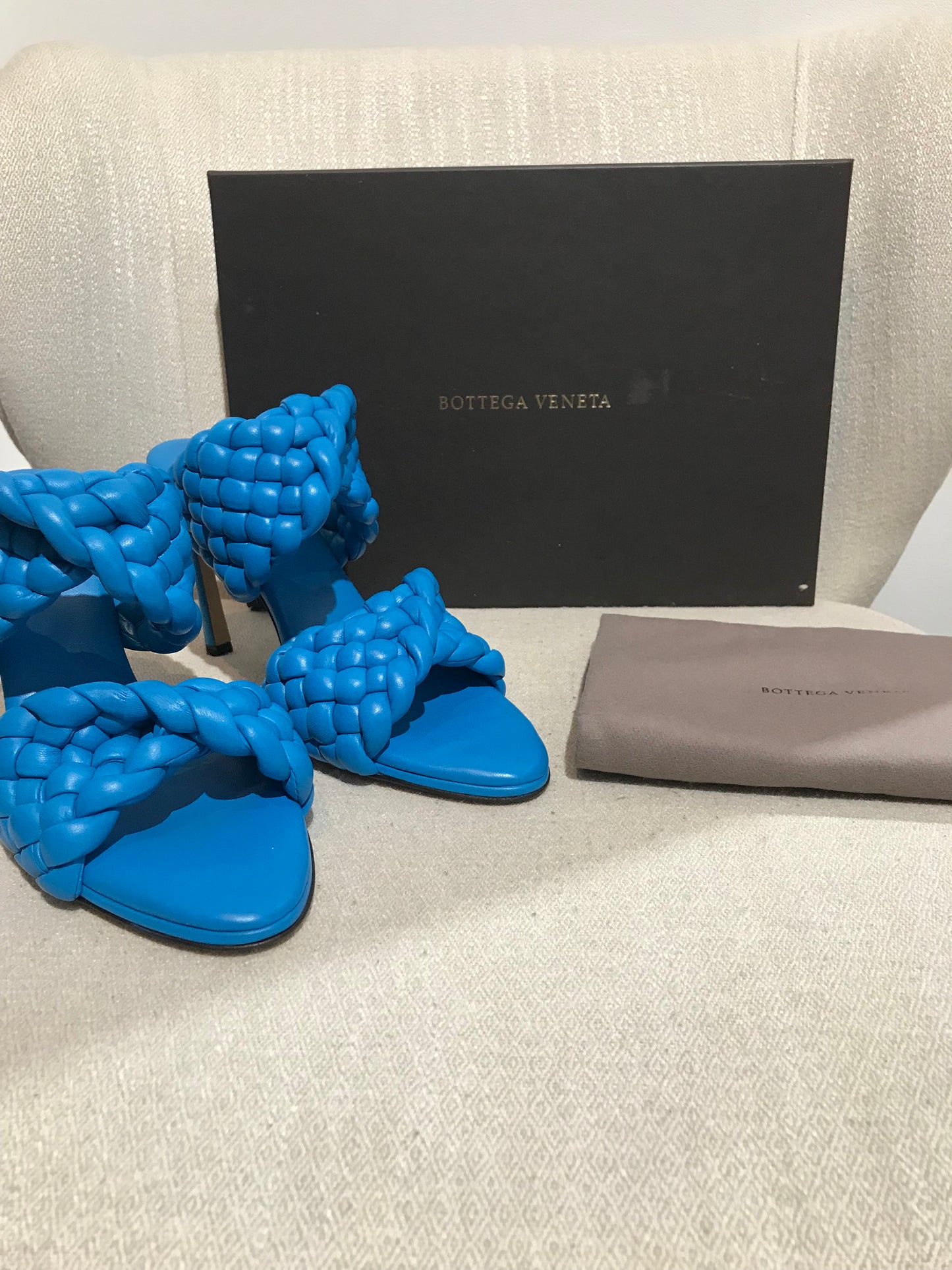 Mules Bottega Veneta Curve T.39 NEUVES