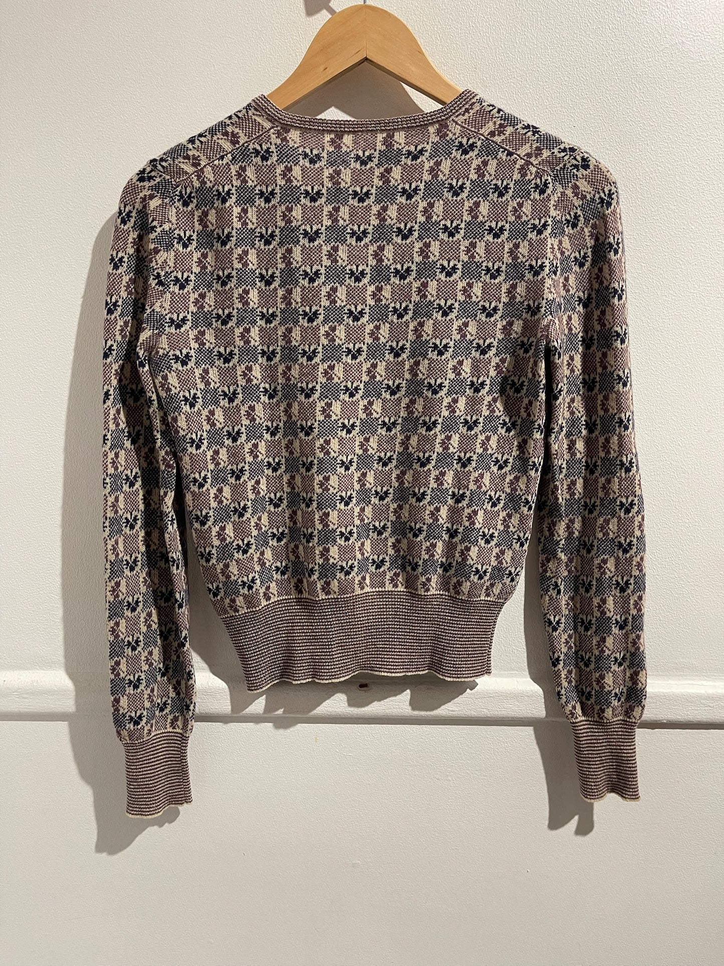 Cardigan Chanel à carreaux T.36