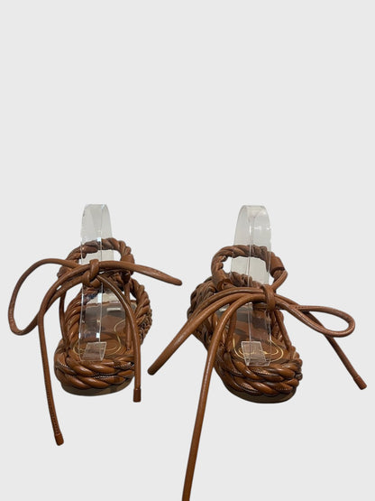 Sandales Valentino camels T.35