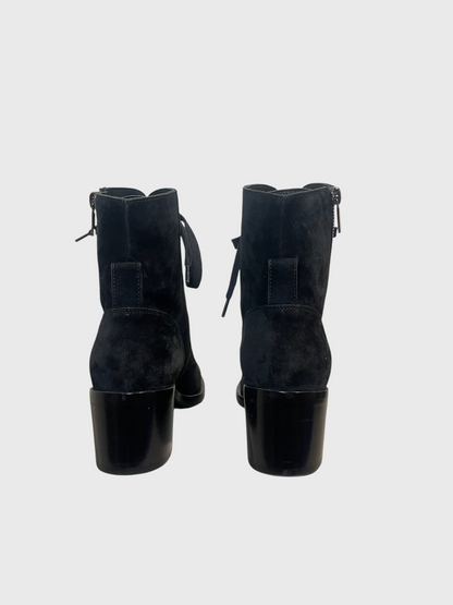Bottines Chanel noires T.37