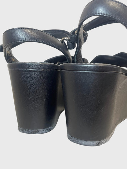 Sandales Prada noires T.36