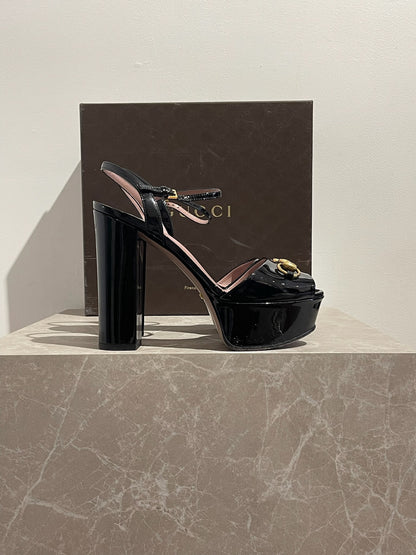 Sandales Gucci noires T 37,5