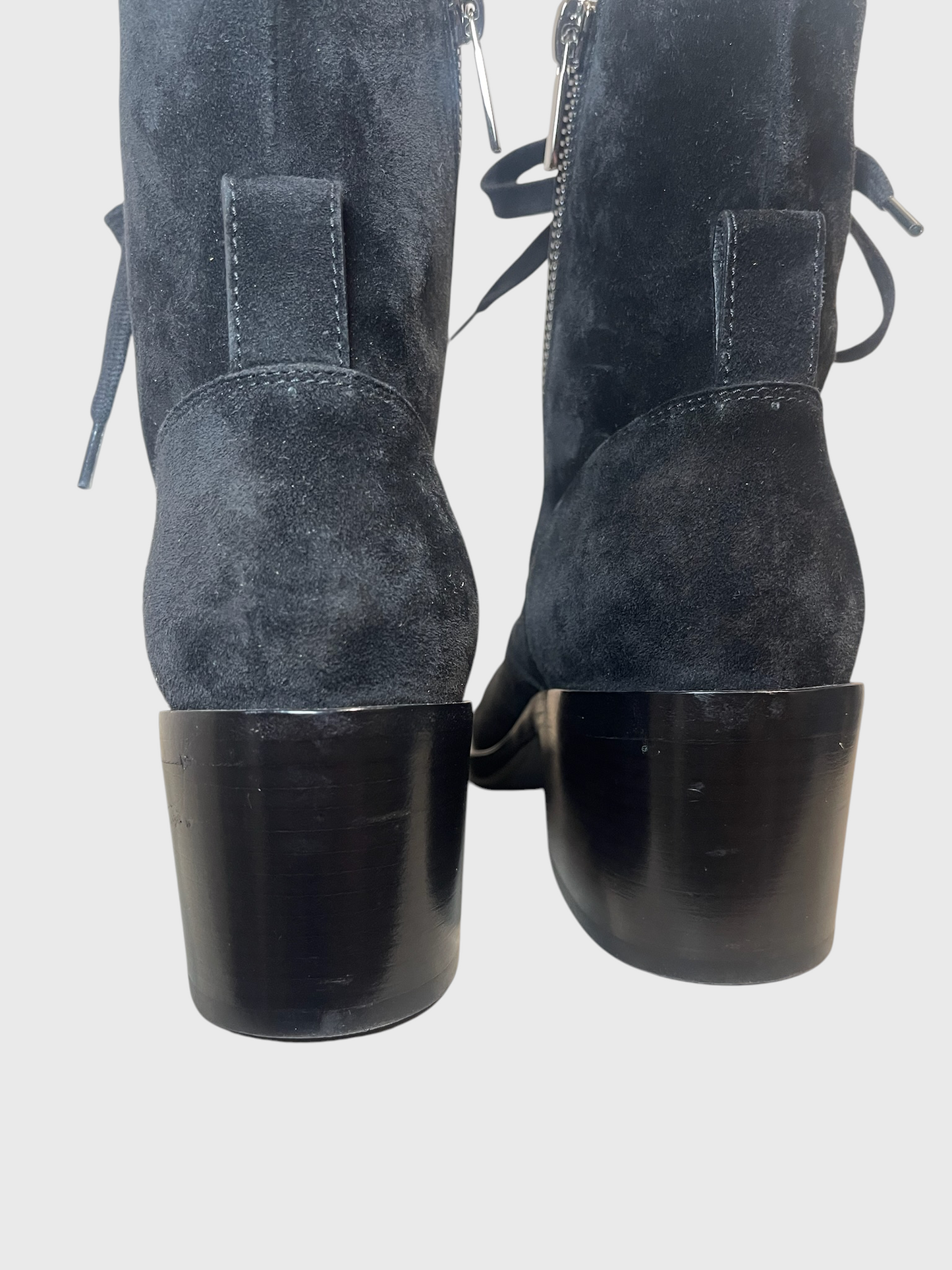 Bottines Chanel noires T.37