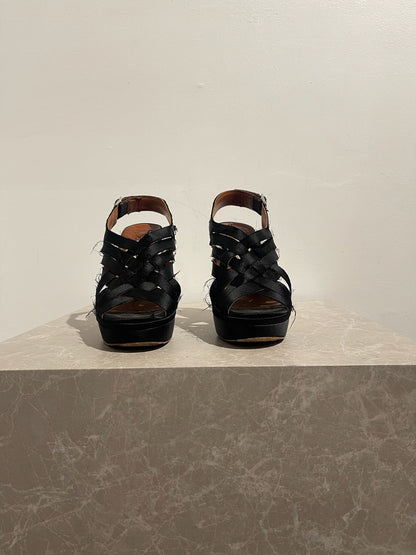 Sandales Lanvin noires T.36,5