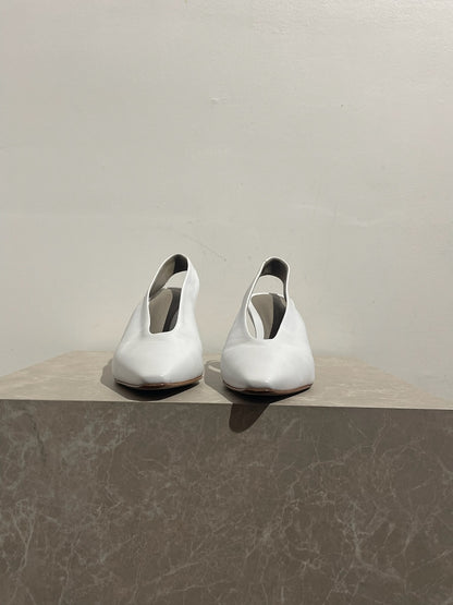 Escarpins Bottega Veneta blancs T.40