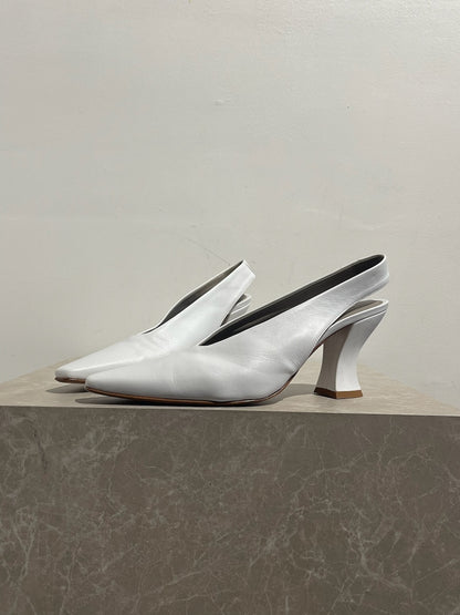 Escarpins Bottega Veneta blancs T.40
