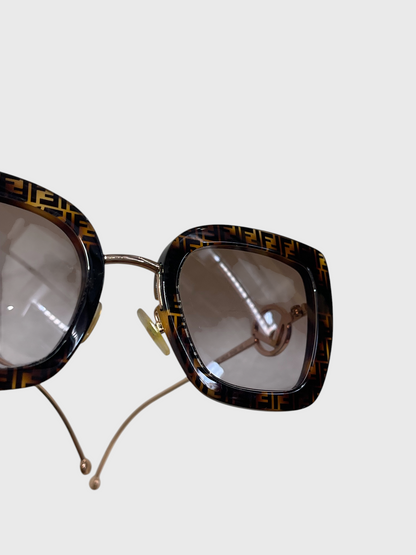 Lunettes de soleil Fendi