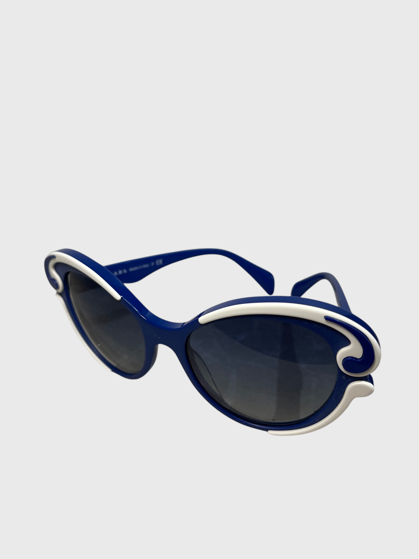 Lunettes de soleil Prada