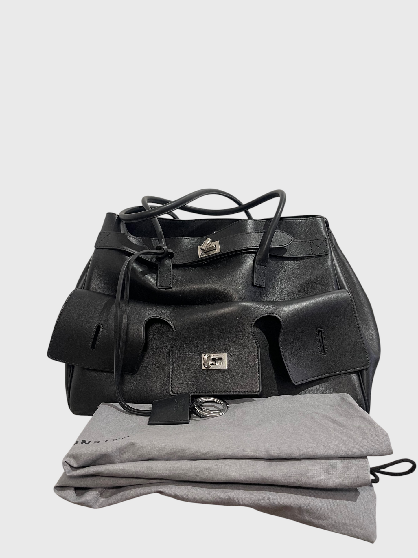 Sac Balenciaga Bel Air Carry All